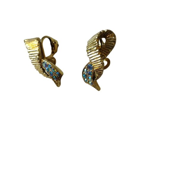 Vintage Ribbon Design Gold Tone Blue Green Rhinestone Earrings Clip On J7 - Picture 1 of 5